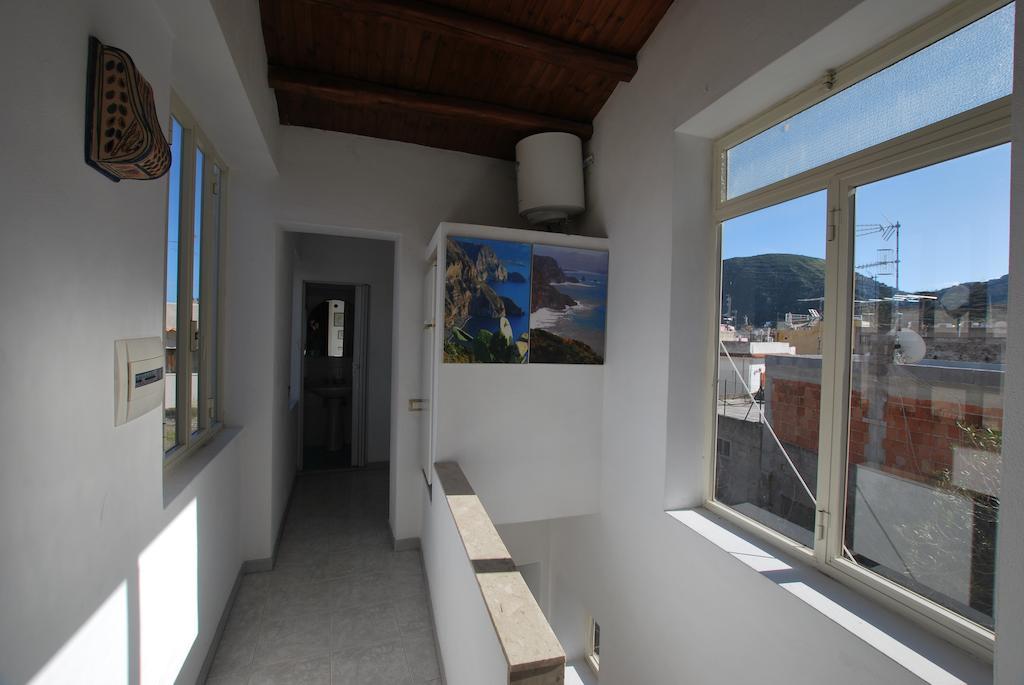Vulcanoconsult Appartamenti Spiaggia ลีปารี ภายนอก รูปภาพ