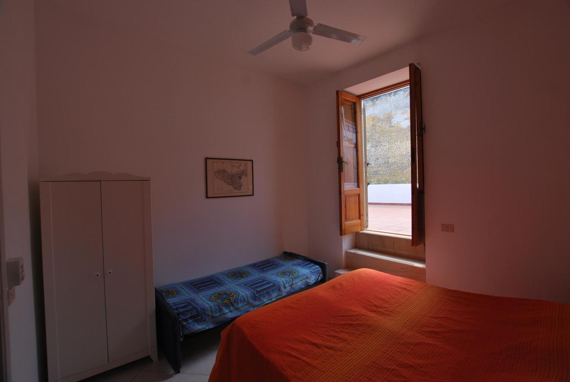 Vulcanoconsult Appartamenti Spiaggia ลีปารี ห้อง รูปภาพ